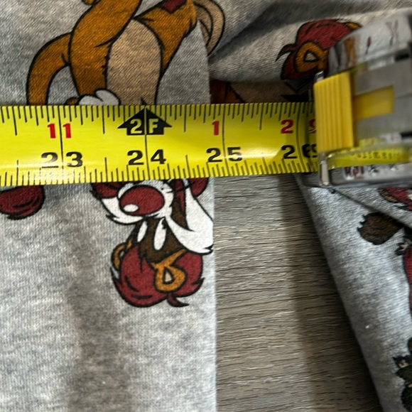 Warner Bros. Bugs Bunny & Friends Celebrating Every Story Fleece Sweatshirt. 3XL - Picture 11 of 14